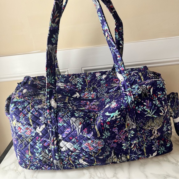 ✨ NEW Vera Bradley Harry Potter Forbidden Forest Large Travel Duffel Bag - Picture 7 of 11